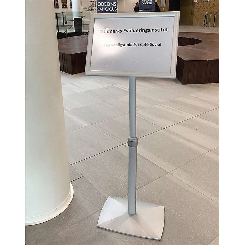 Adjustable Infoboard Flex, A3 mitred