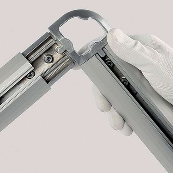 Corner Bracket, set with 4 pcs., for production of a Omni Banner Frame