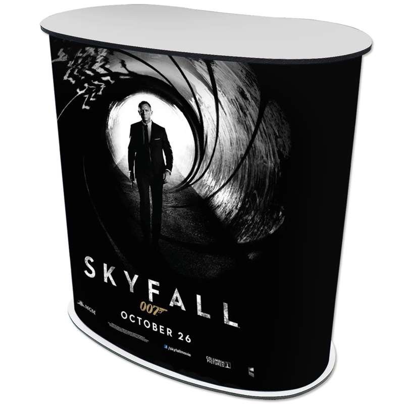 Panel Counter Curved, with black/white plates and 2 bags