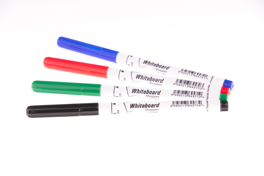 Whiteboard marker with thin tip in a pack of 4 pcs