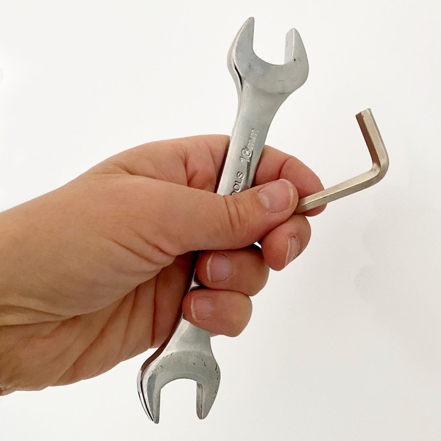 Whiteboard Pro: Enameled Swivel Board 150x120 cm on Mobile Stand