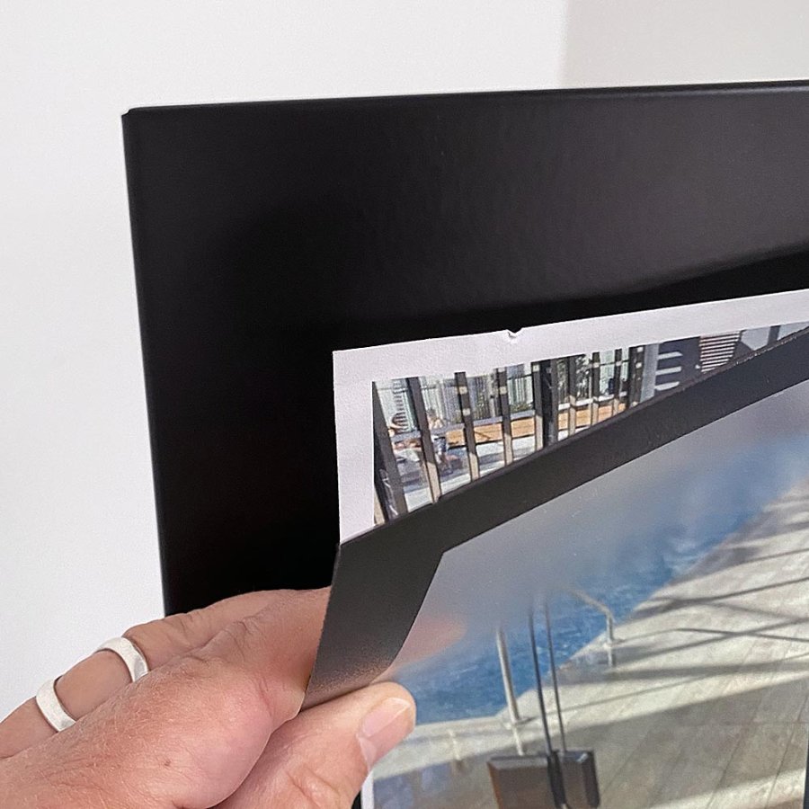 Design Magnetic Stand with A4 magnetic pocket