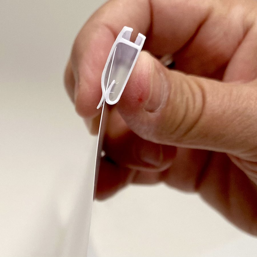 Poster hangers in white with hanging eyelets - Set of 2, 100 cm