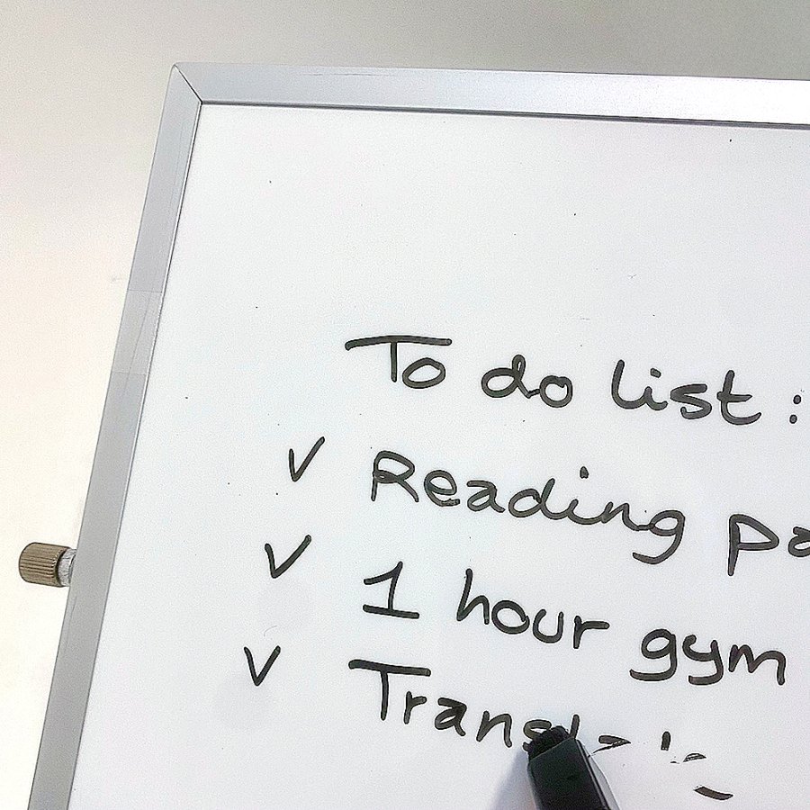 Effective Mini Whiteboard for the Desk - 25x25 cm