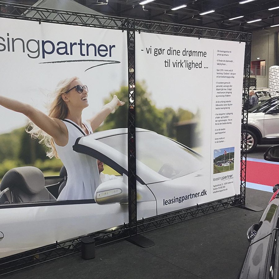 Base Middle, 20 x 60 cm, for Crown Truss 10, black