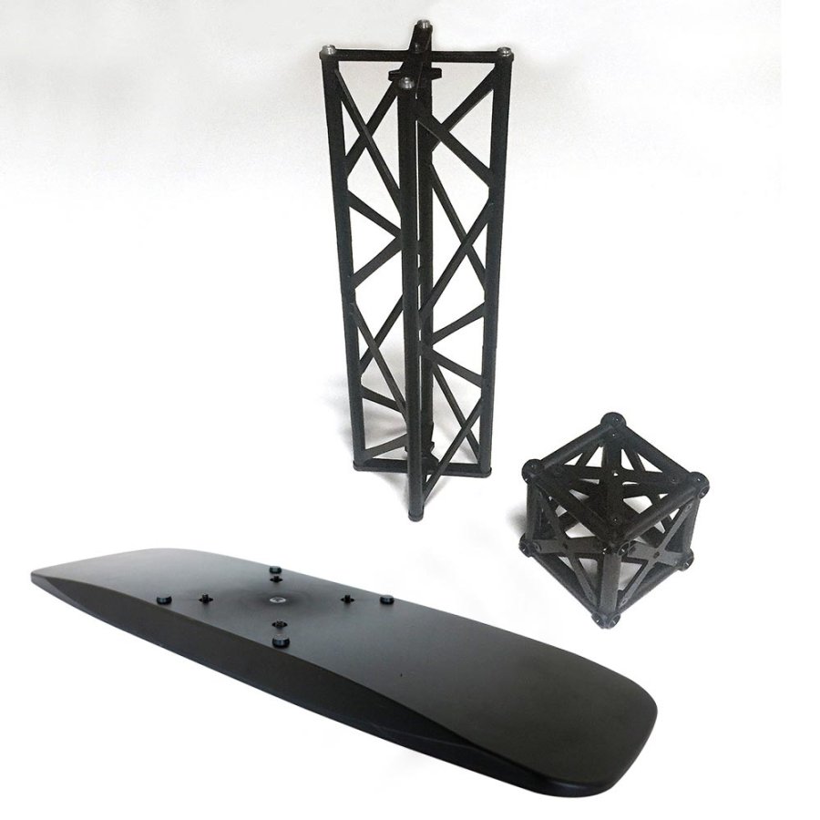 Crown Truss Triple Banner, 10 x 10 cm, black exhibition wall