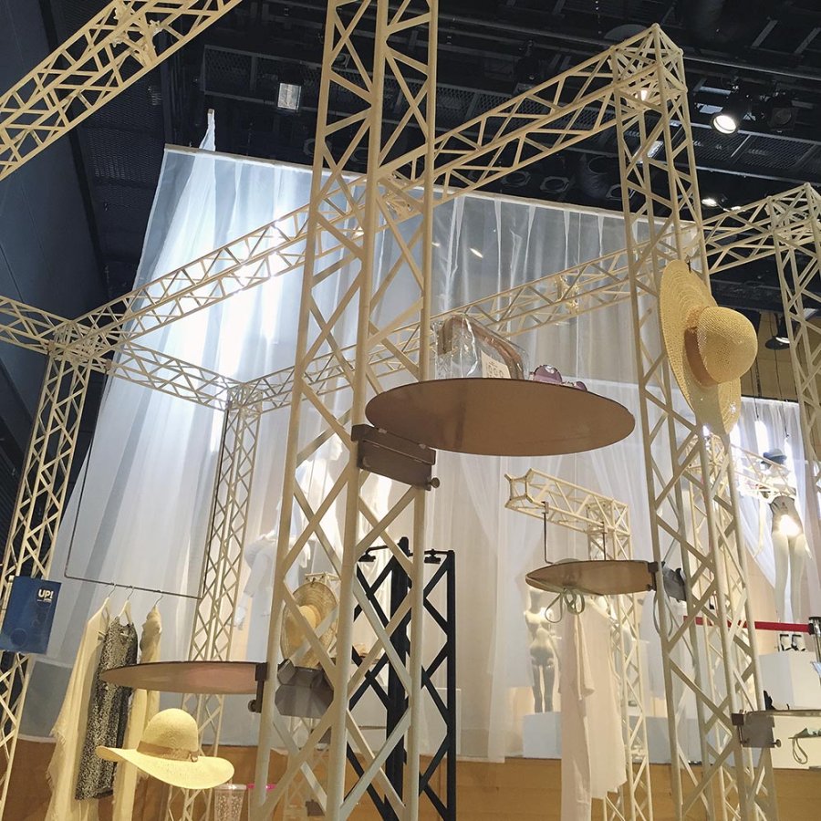 Shelf Holder for Crown Truss 15, white