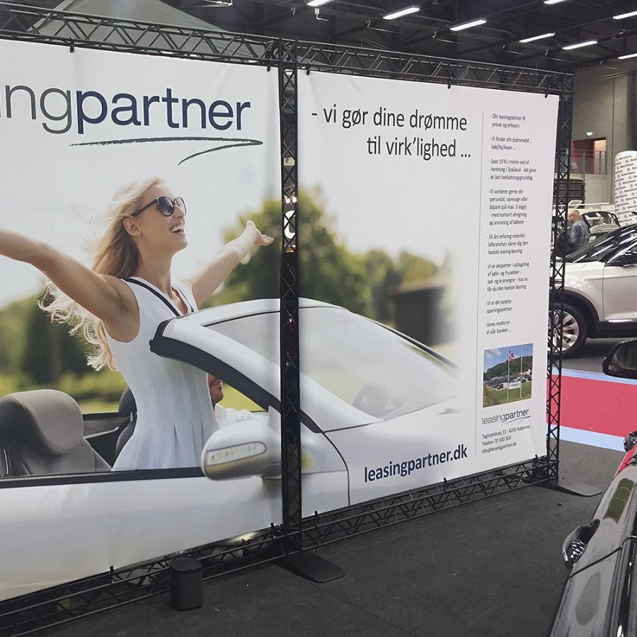 Top Clips, for Crown Truss 15 banner, black