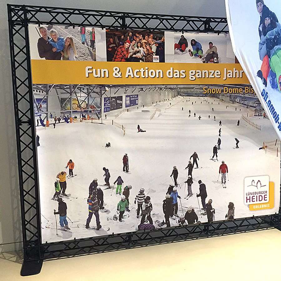 Crown Truss Wall Banner, 15 x 15 cm, black exhibition wall