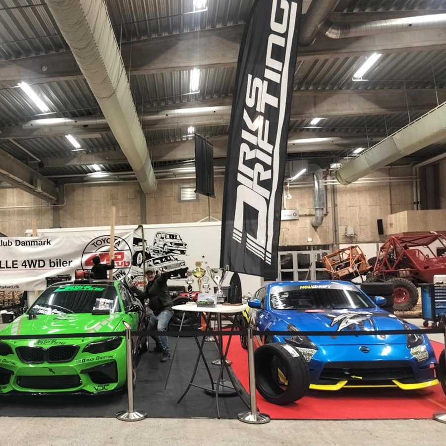 Outdoor Bow Flag, pole, small