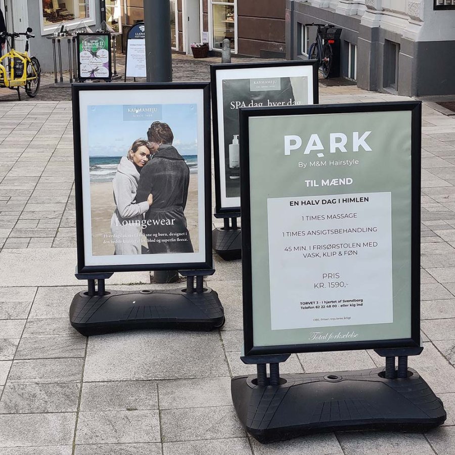 Wind-Pro Waterbase Pavement Board, black, 70 x 100 cm