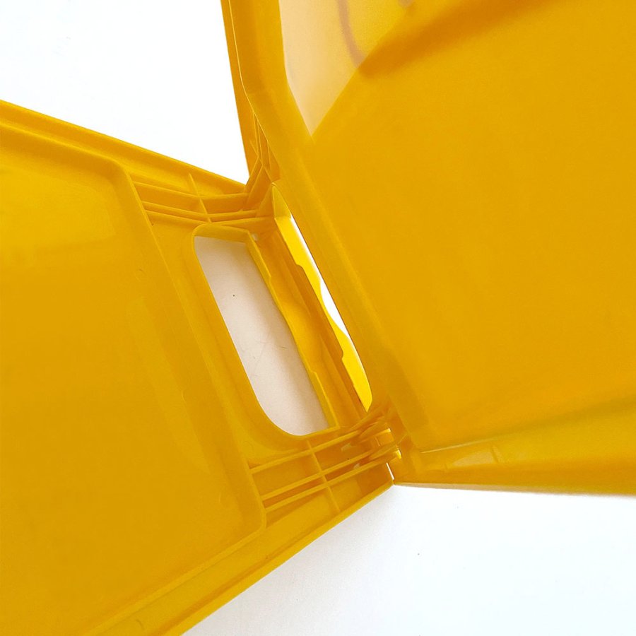 Caution Board, yellow, texted with 