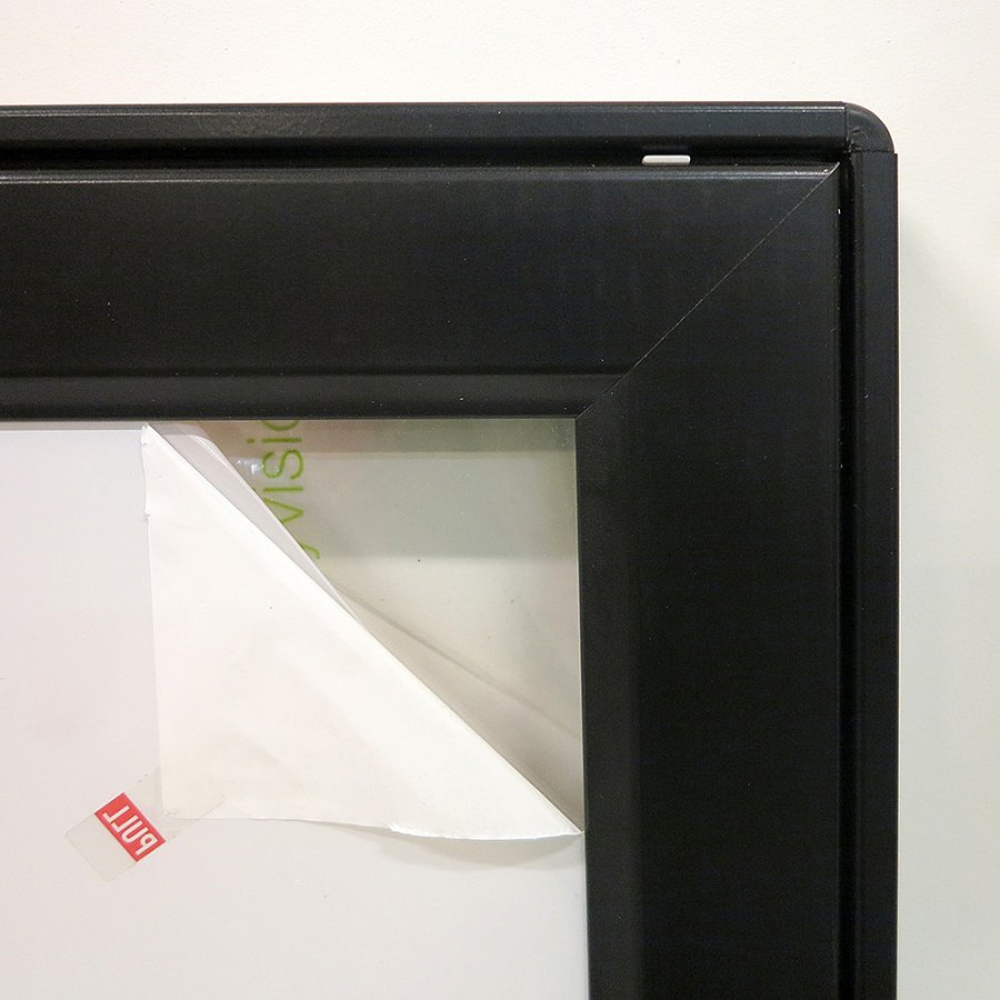 Infobox Magnetic, black, with lock, 9 x A4