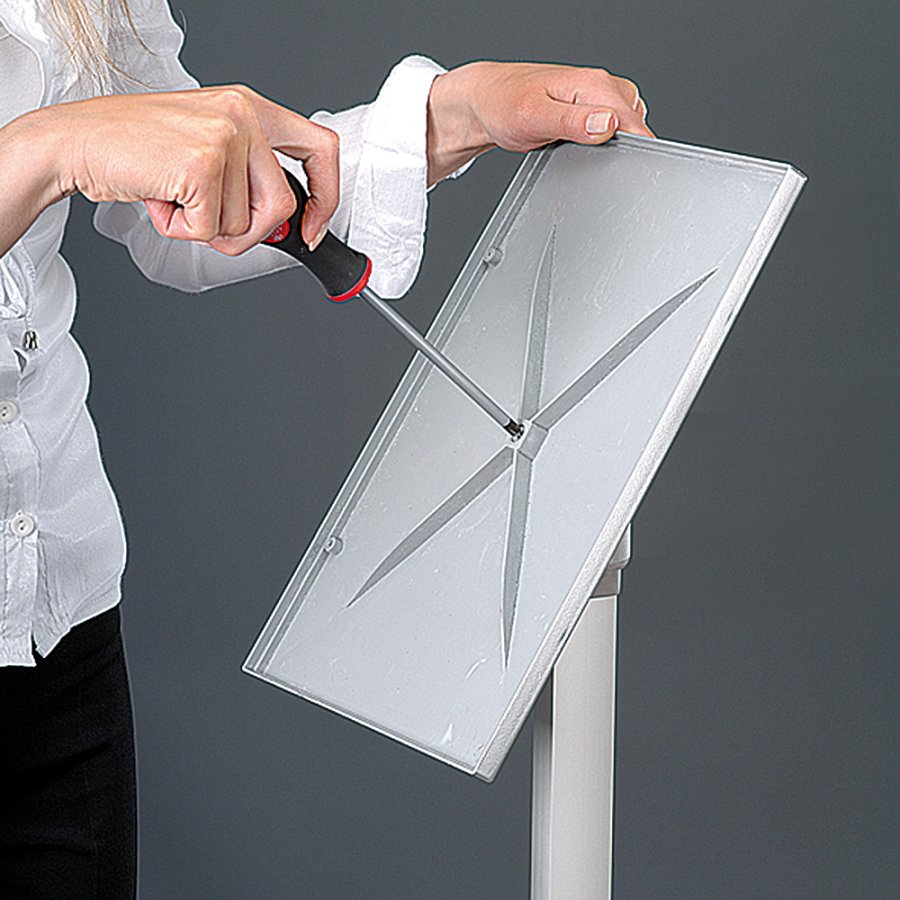 Adjustable Infoboard Flex, A2 mitred