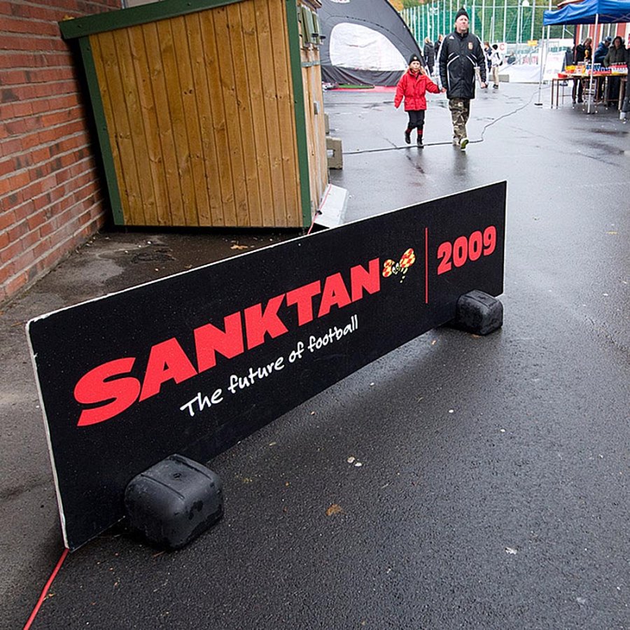 Panelholder Tank, black holder for plate